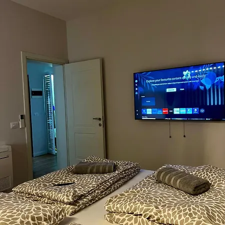 Aparthotel Govi Al Pieno Centro Di 4*