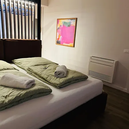 Govi Al Pieno Centro Di Aparthotel 4*