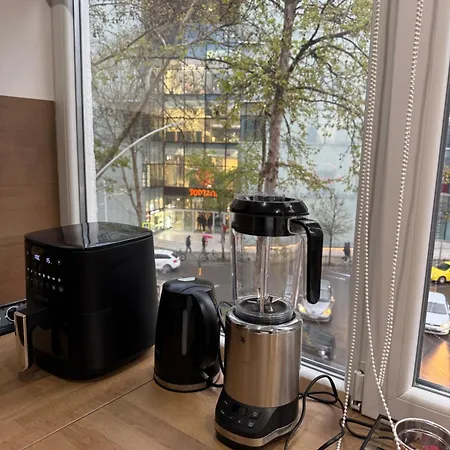 Govi Al Pieno Centro Di Tirana