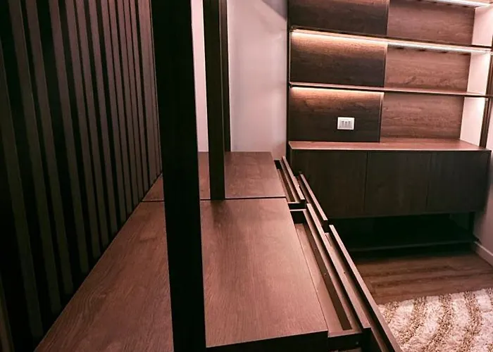 Govi Al Pieno Centro Di 4*