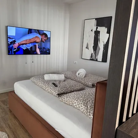 Aparthotel Govi Al Pieno Centro Di